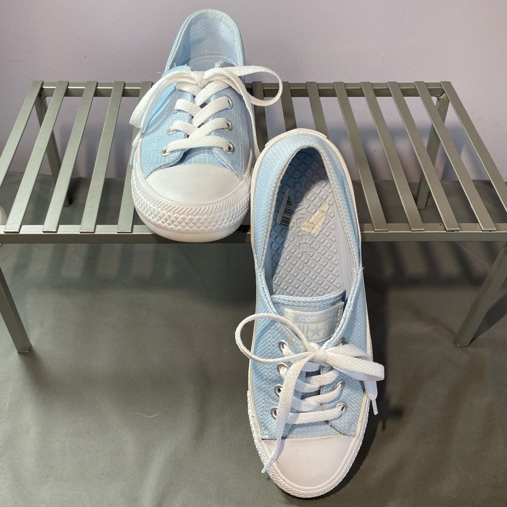Converse Coral Ox Sneakers - Picture 2 of 8